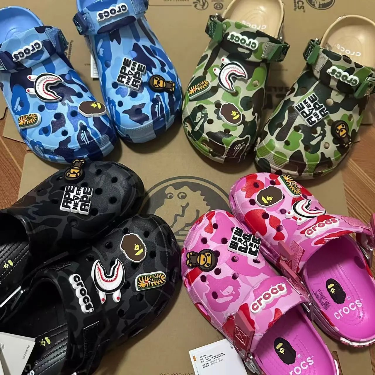 Crocs Bape Camo Clogs [40 styl