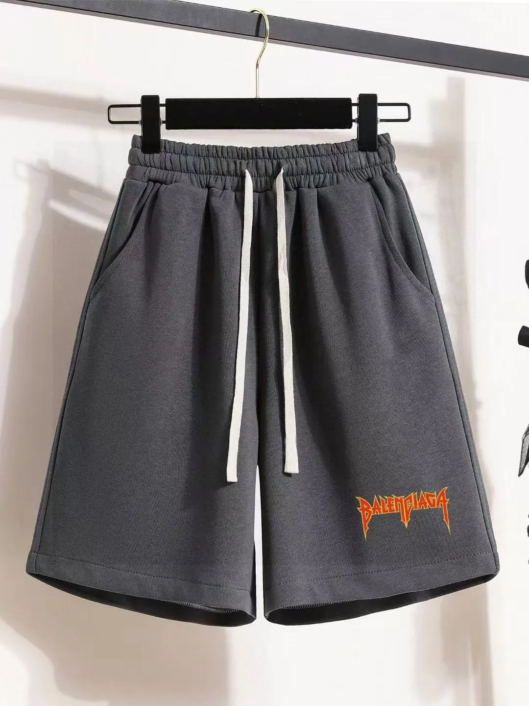 Balenciaga metal letter gray shorts