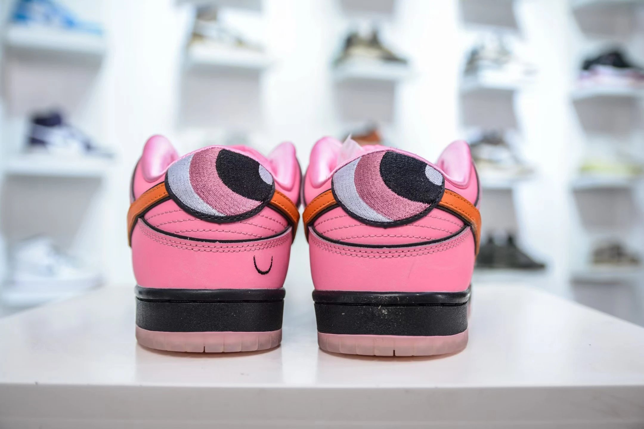 Nike SB Dunk Low Pink Orange Sketch Sneakers - 5