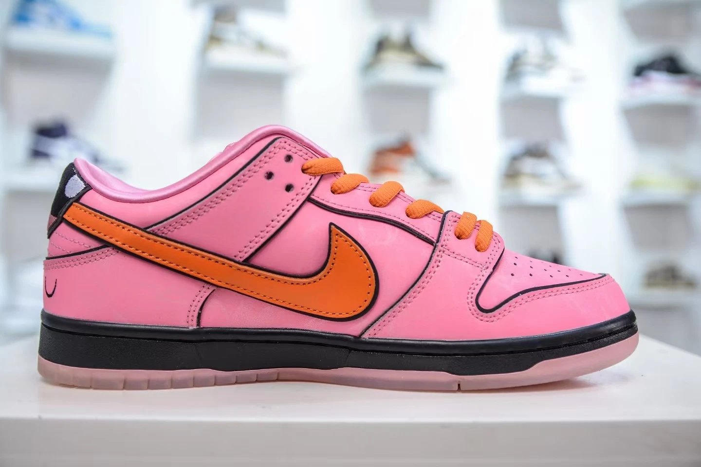 Nike SB Dunk Low Pink Orange Sketch Sneakers - 6
