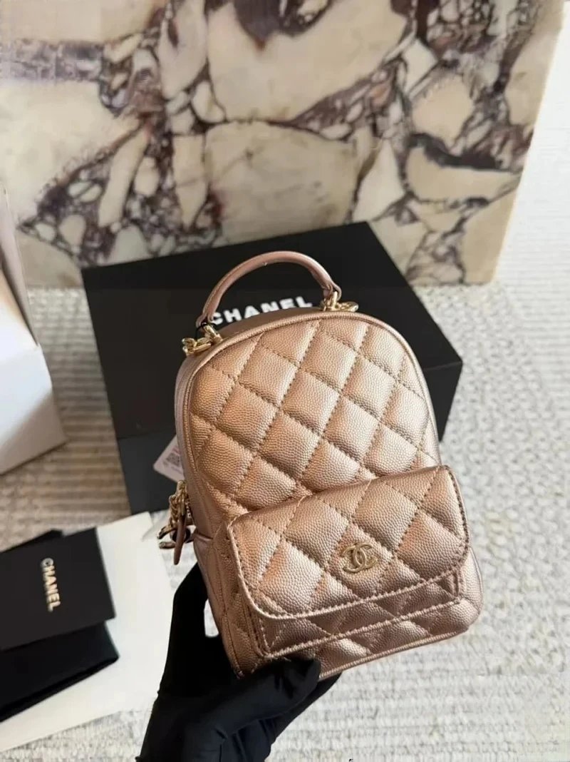 MCM Backpacks Visetos logo-print studded backpack — Brown 18*14cm