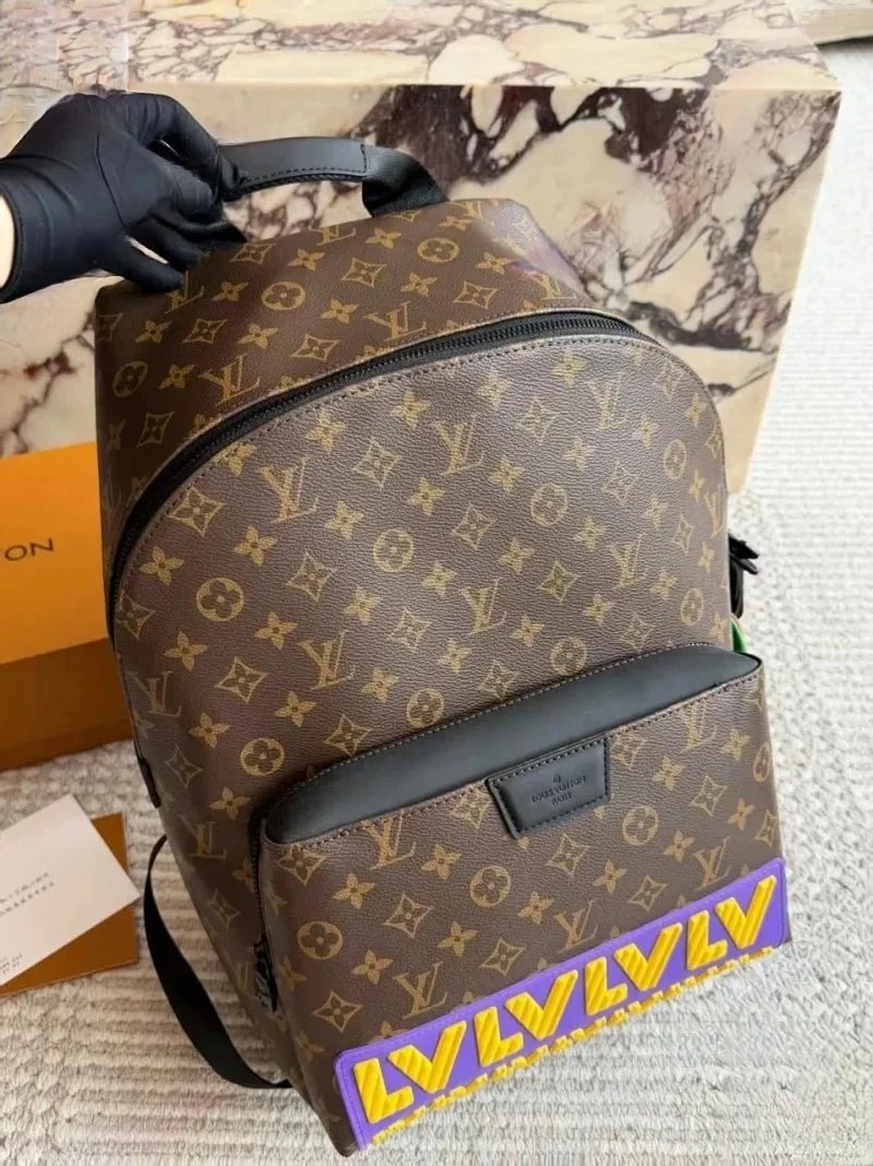 MCM Backpacks Visetos logo-print studded backpack — Brown 29*38*20cm