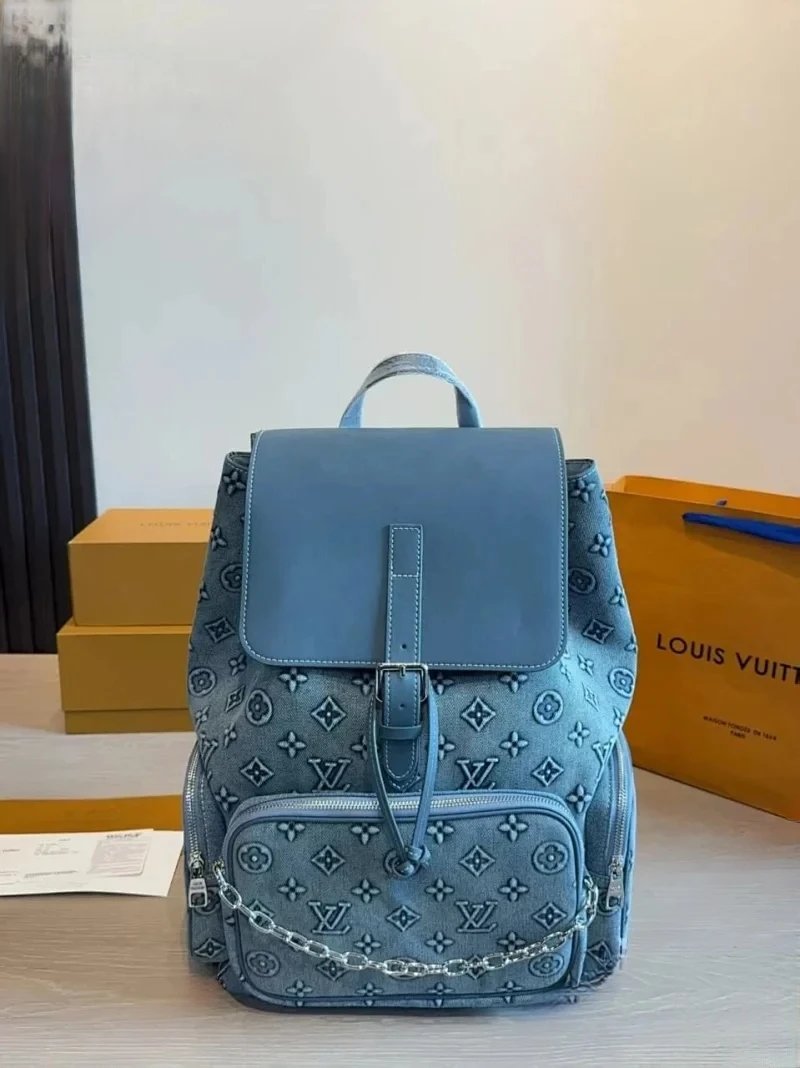 MCM Backpacks Visetos logo-print studded backpack — Blue 30*18*43cm