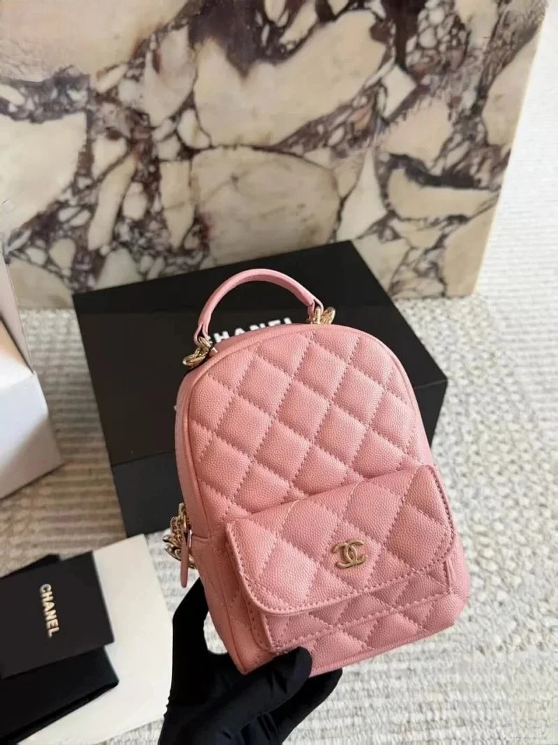 MCM Backpacks Visetos logo-print studded backpack — Pink 18*13cm