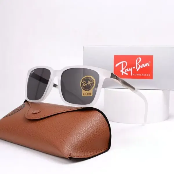 Ray-Ban Wayfarer Black Polarized Sunglasses - 2