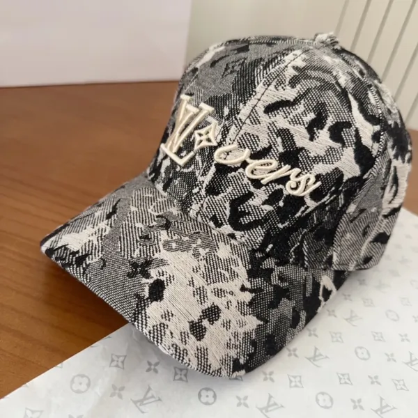 Louis Vuitton Monogram Denim Baseball Cap Multicolor - 8