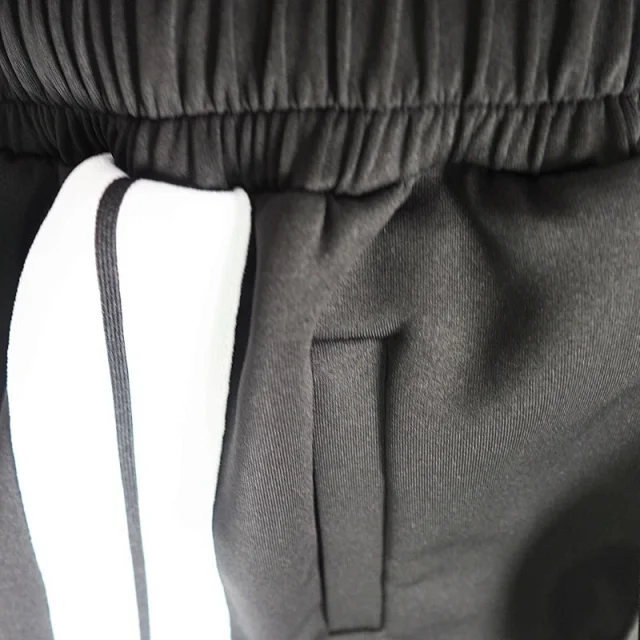 Palm Angels Shorts Logo Side-Stripe product detail image 9