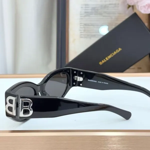 Balenciaga BB Tortoiseshell Sunglasses - 3