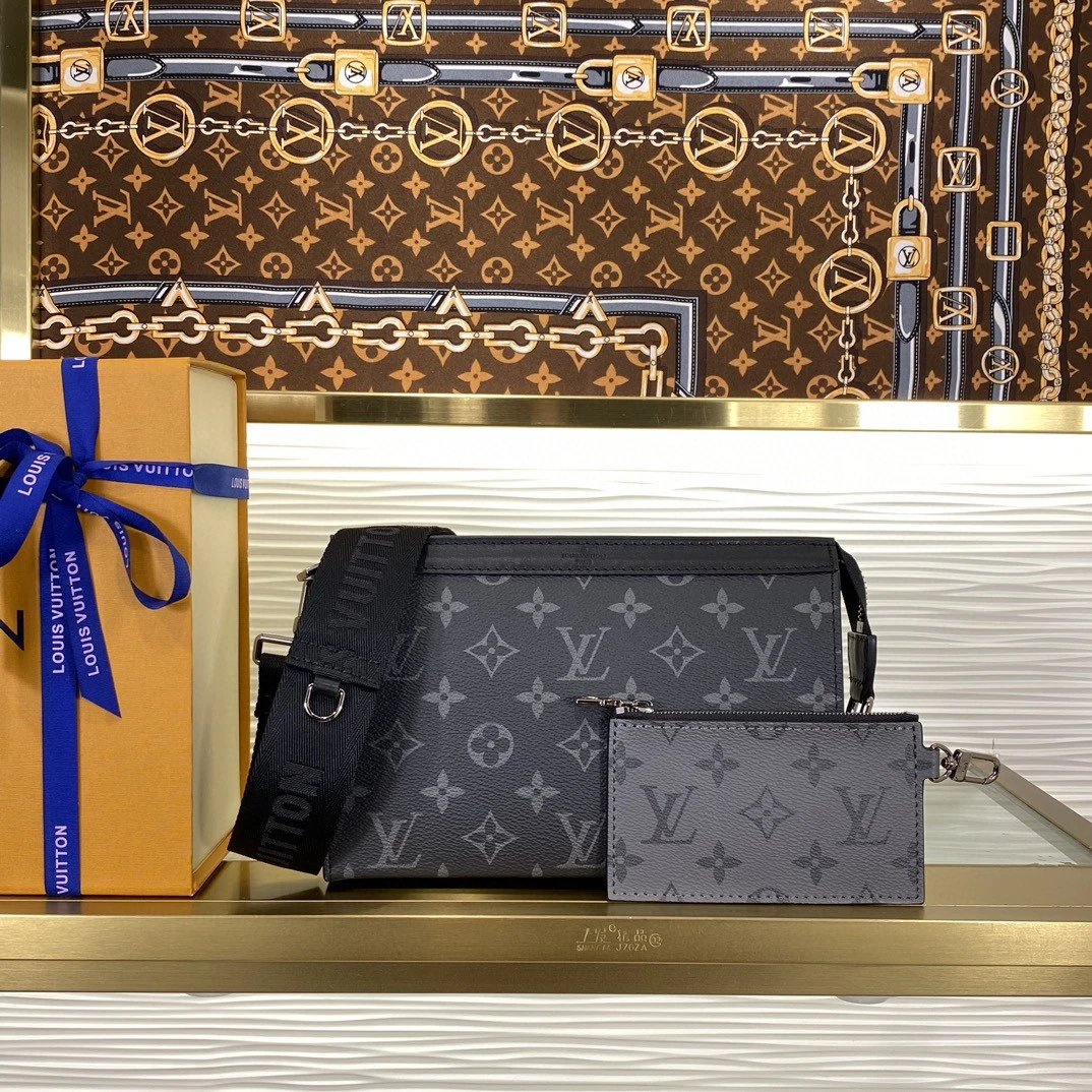 Louis Vuitton Crossbody