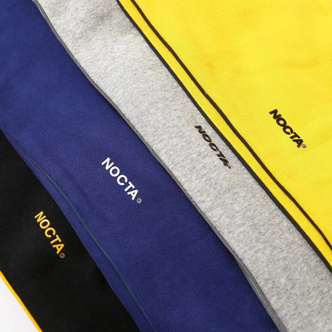 Nike Hoodies & Sweatshirts Pullover Hoodie with Kangaroo Pocket and Contrast Piping image 10