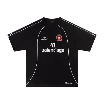 A Collection of Balenciaga's Iconic T-Shirts - rep koszulki