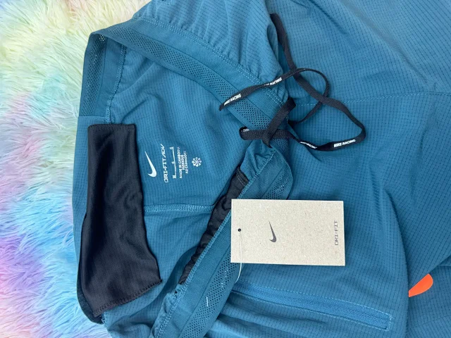 Nike Trousers AeroSwift tapered running with zip pockets product detail image 14