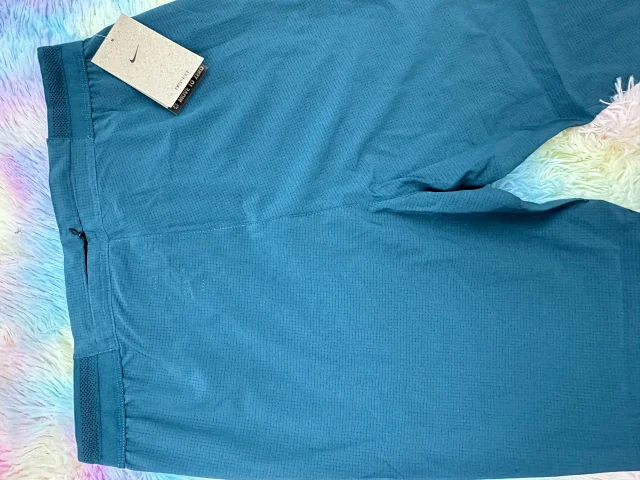 Nike Trousers AeroSwift tapered running with zip pockets product detail image 13