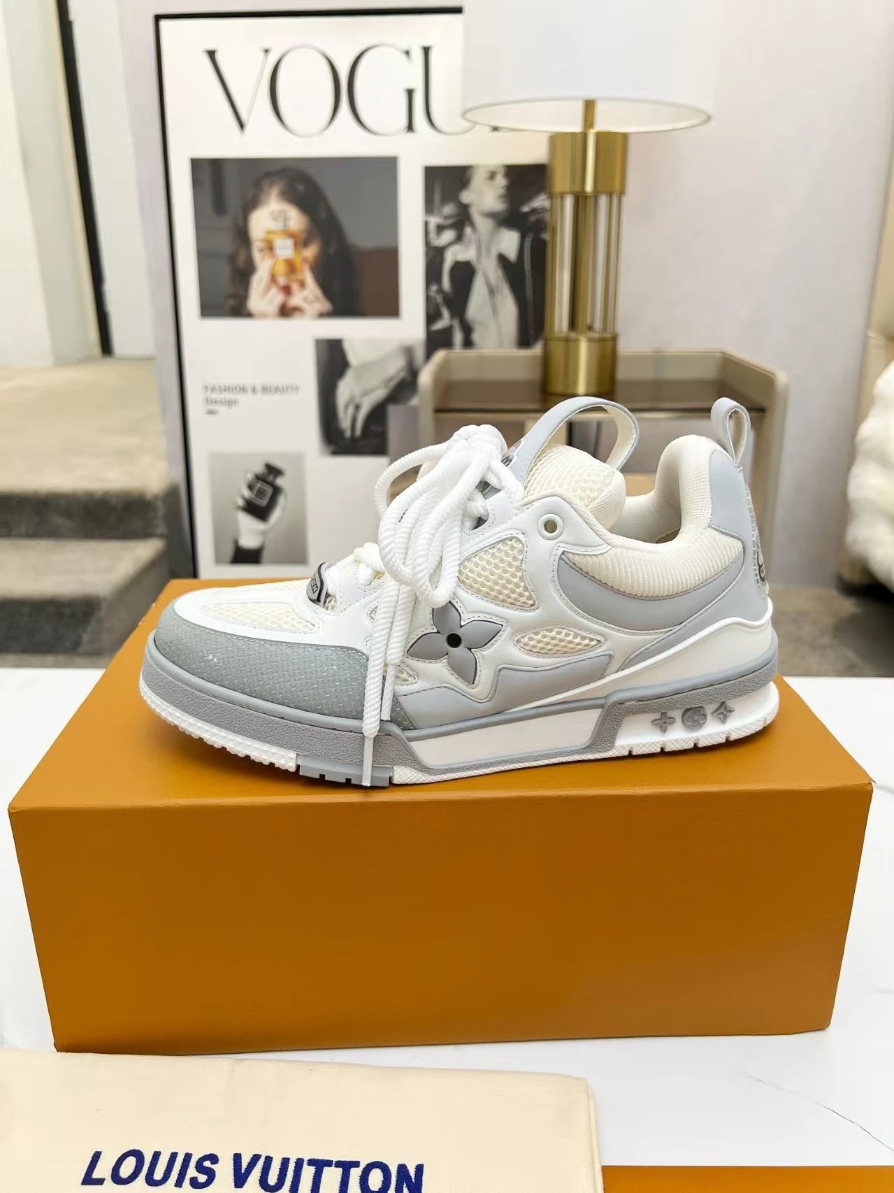 Louis Vuitton Trainer White Grey