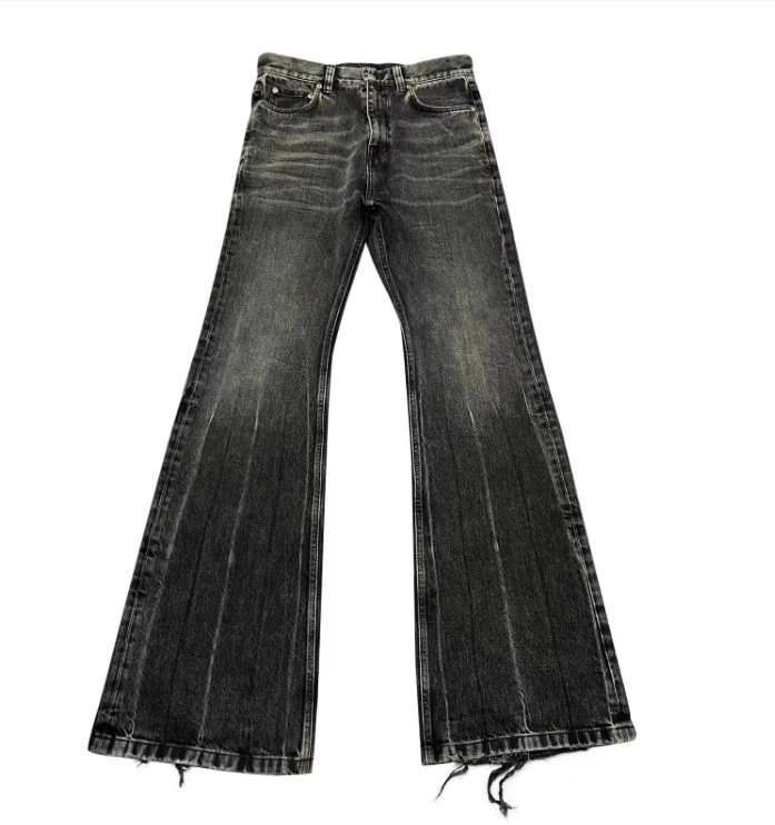 (In Stock) 22FW Flared Trousers in Black and Gray Low-Waist Slightly Flared Distressed Denim 91Yxng Same Style