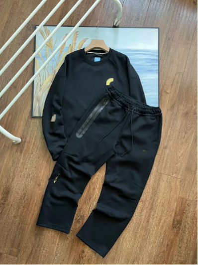 Nike Black Sweatshirt and Pants Set