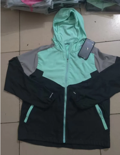 Lululemon Black and Mint Windbreaker Jacket