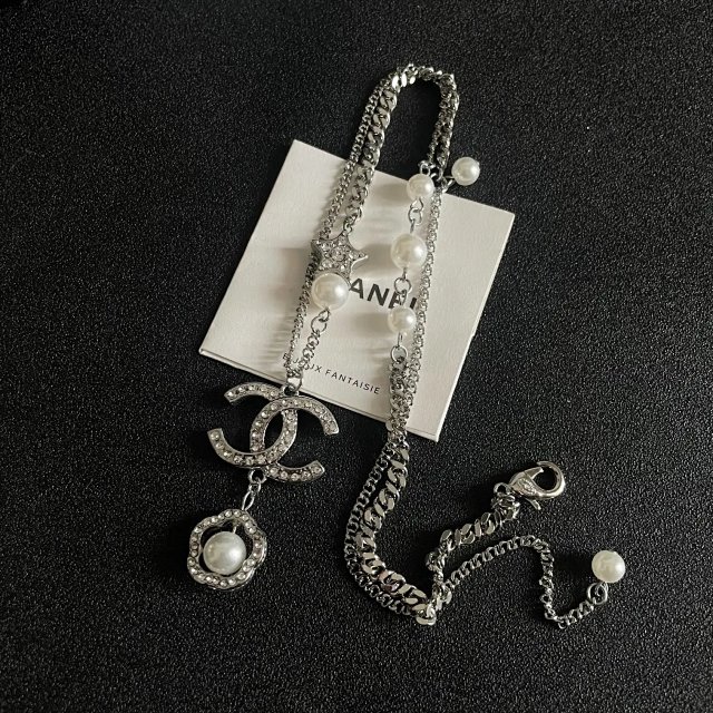 Chanel Necklace: seller detail photo 13