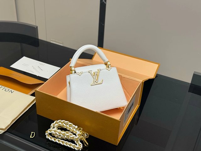 LV Louis Vuitton Handbag: seller detail photo 9