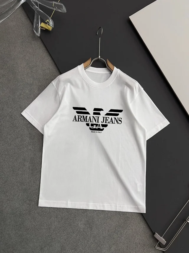 Prada T-Shirts Chain Graphic Logo T-Shirt product detail image 17