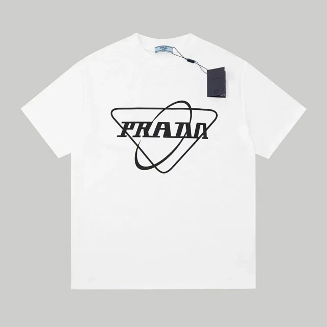 Prada T-Shirts Chain Logo Graphic product detail image 10