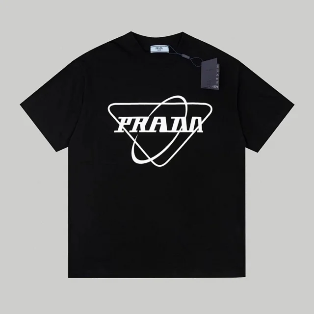 Prada T-Shirts Chain Graphic Logo T-Shirt product detail image 11