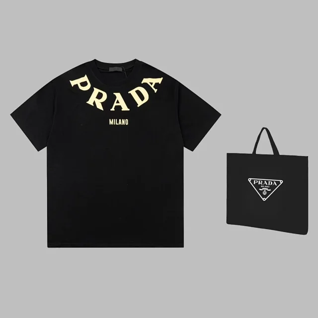 Prada T-Shirts Chain Graphic Logo T-Shirt product detail image 12
