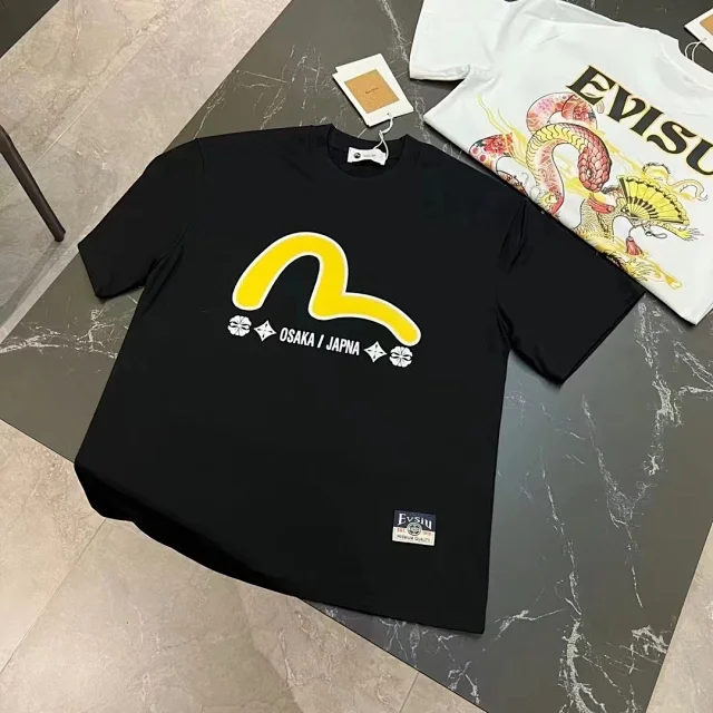 Evisu T-Shirts Graphic Crew-Neck T-Shirt product detail image 18