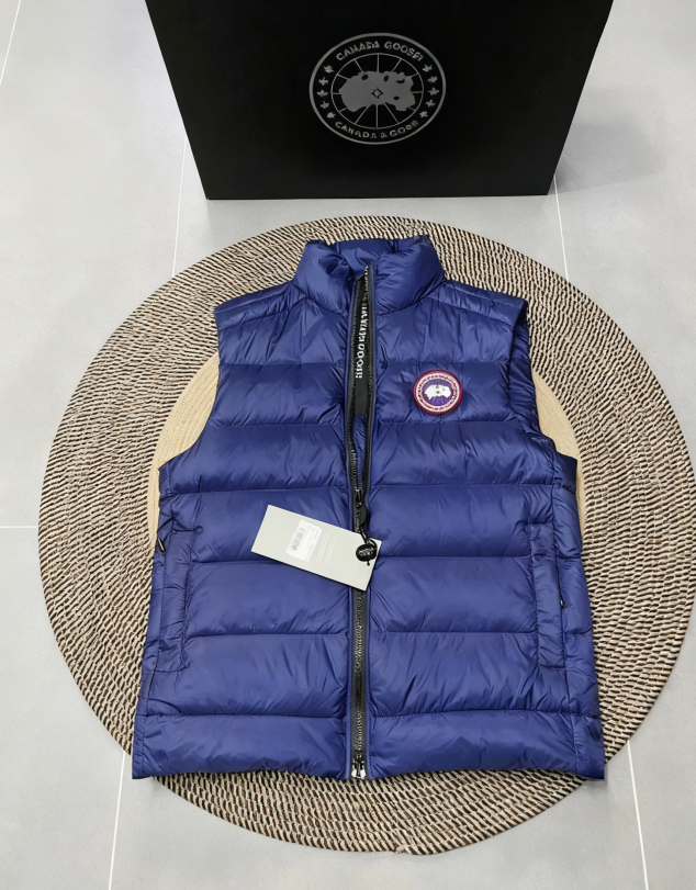 Canada Goose Multiple down jacket and vest styles image 2