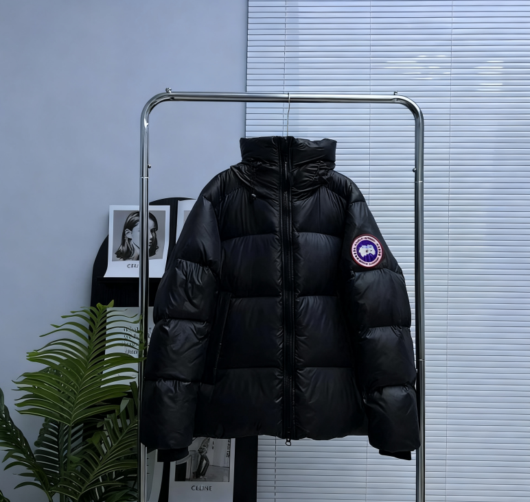 Canada Goose Multiple down jacket and vest styles — 09 Crofton