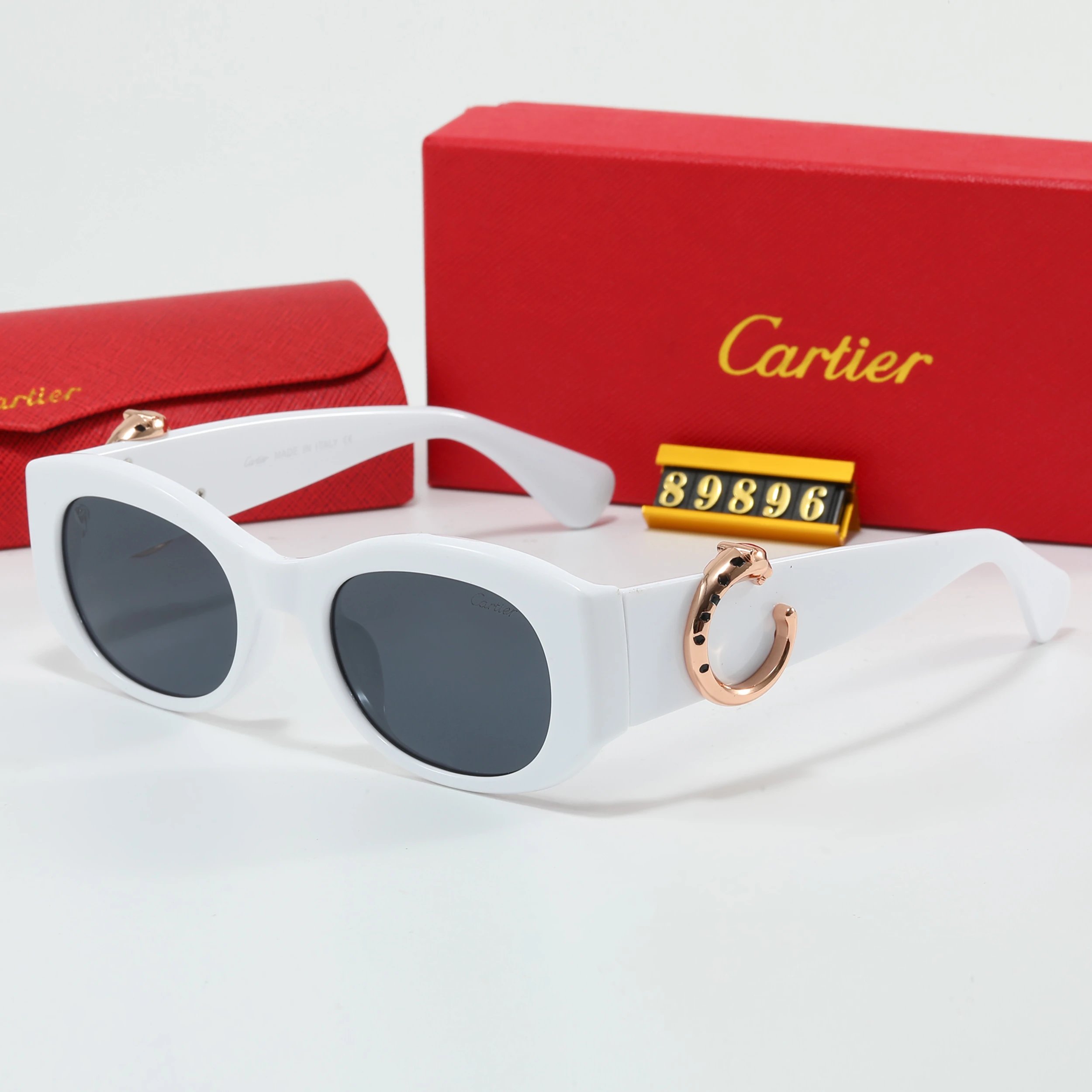 Cartier Eyewear Oversized square sunglasses with panther motif image 10