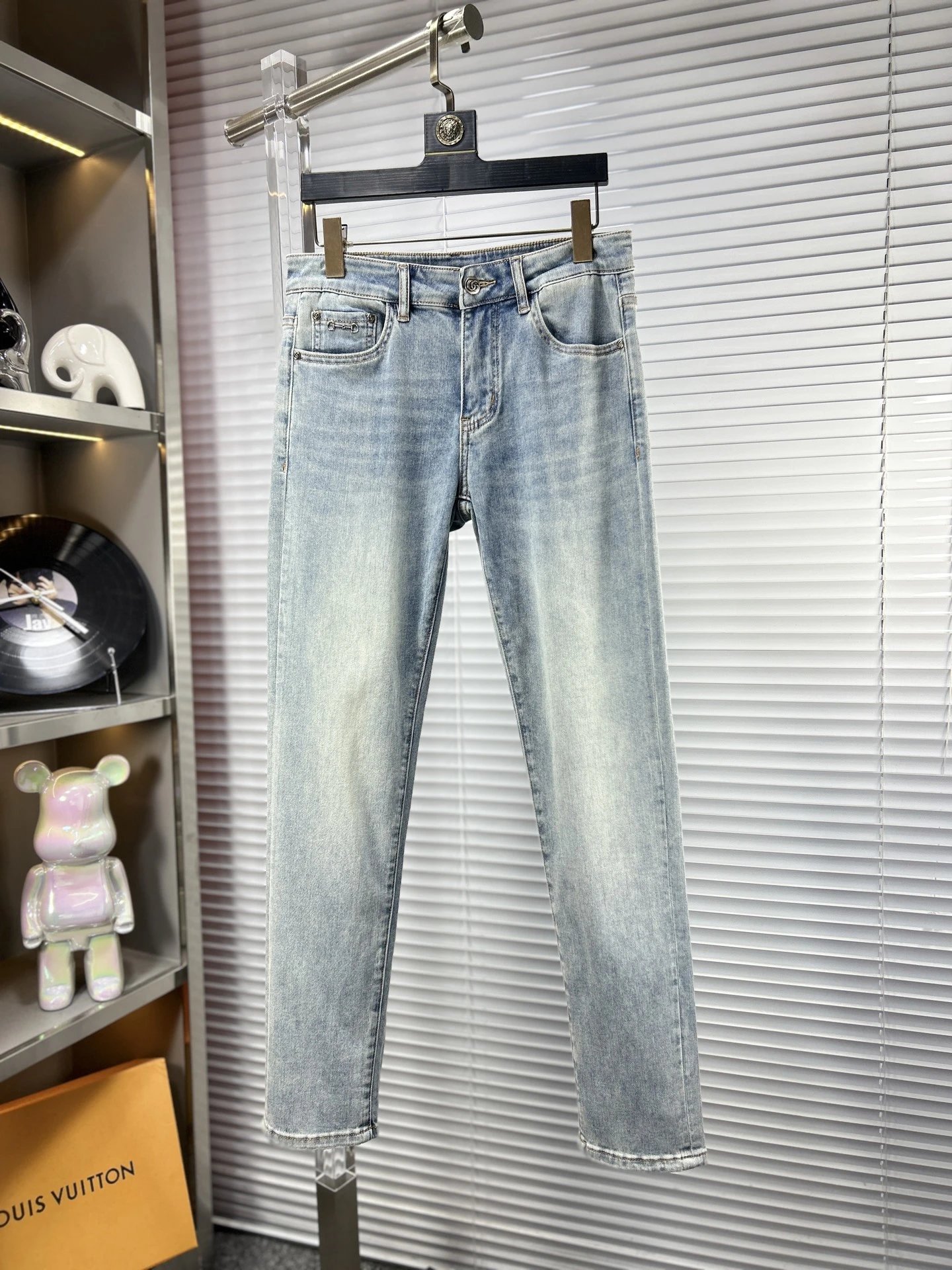 Gucci Light Wash Straight Fit Jeans - 11