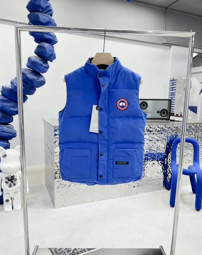 Canada Goose Multiple down jacket and vest styles image 9