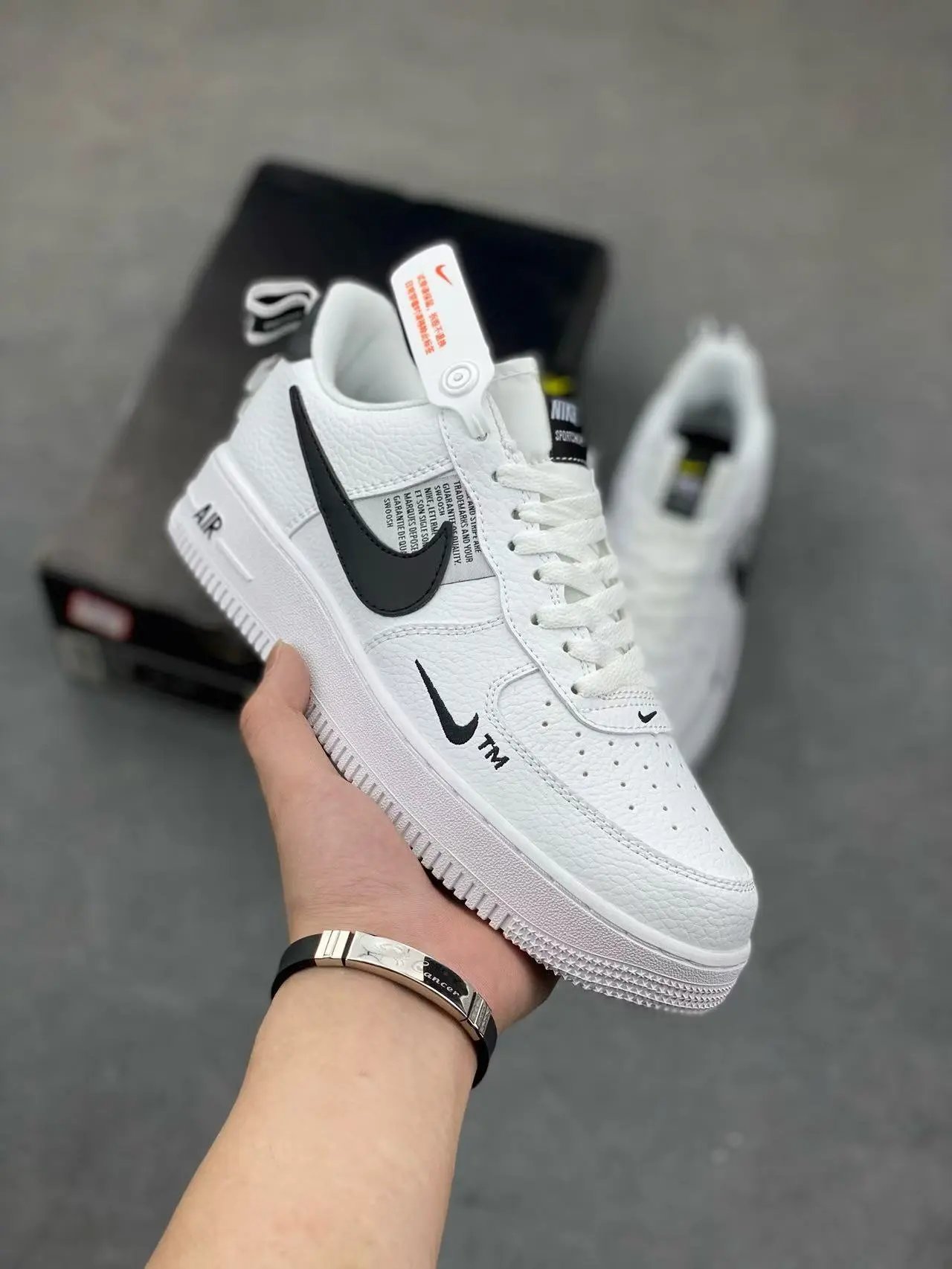 Air Force 12