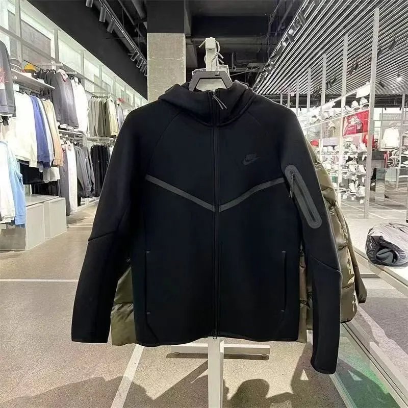 Nike Hooded zip-up sportswear — 43