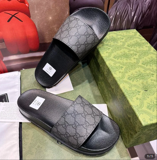 Black - Letter Print
