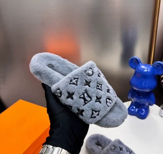 Louis Vuitton Slippers Faux Fur Monogram Slide product detail image 5