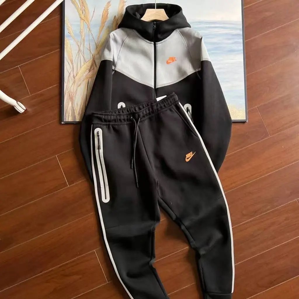 29 (Orange Logo)