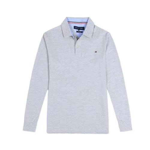 gray long-sleeved