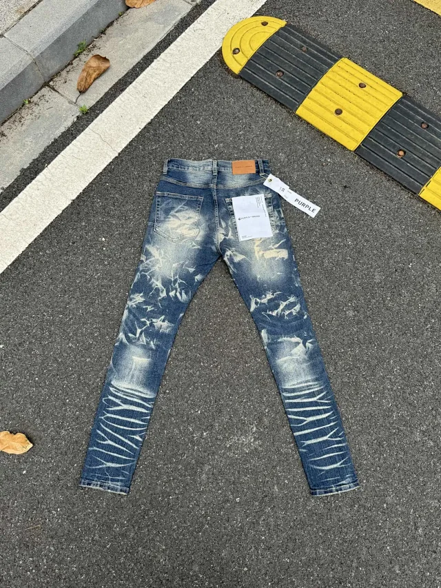 Purple Brand Jeans Distressed paint-splatter skinny product detail image 14