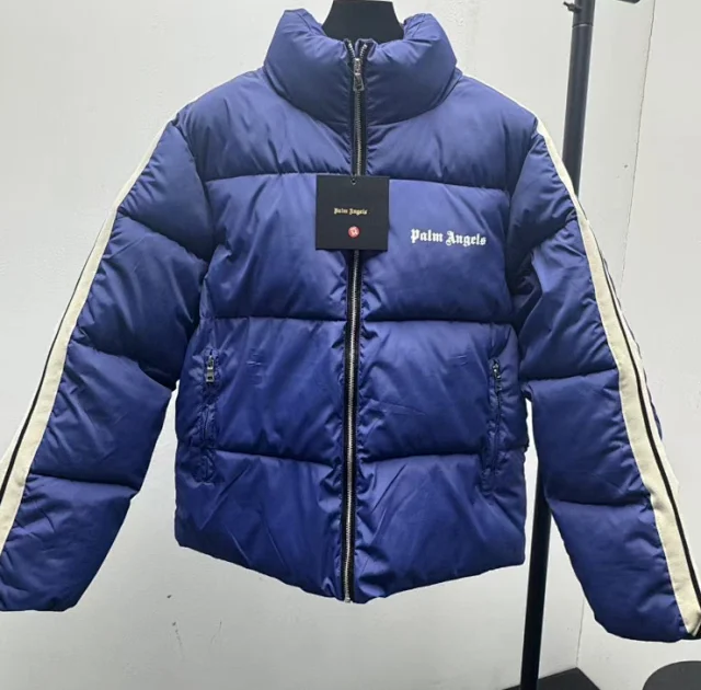 Palm Angels Down Jackets Puffer Jacket product detail image 3