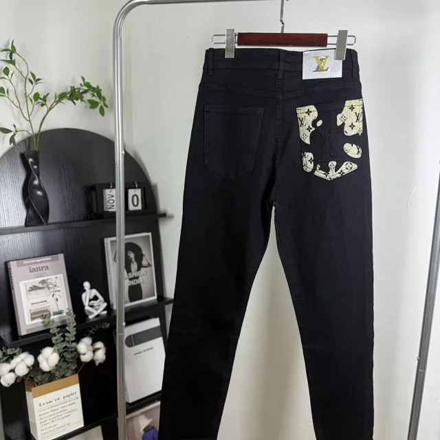 Louis Vuitton Jeans Straight-Leg Denim product detail image 10