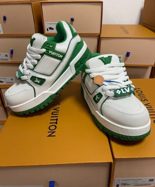 Louis Vuitton Archlight White and Navy Sneakers - 18