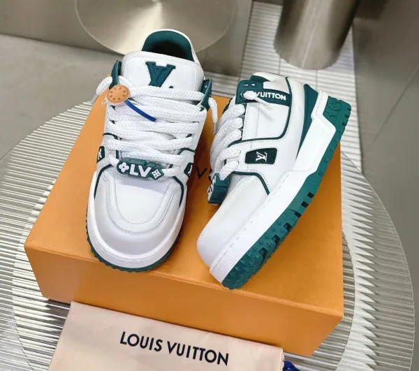 Louis Vuitton Archlight White and Navy Sneakers - 22