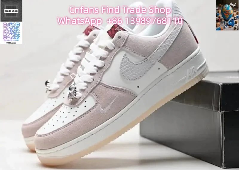 Nike Air Force 1 Low Sneakers in Light Smoke Grey/White