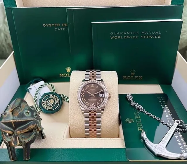 Rolex Watches Submariner Date diver watch product detail image 27
