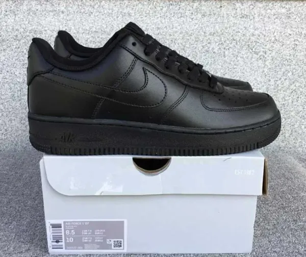 Nike Air Force 1 '07 Low Black Sneakers - 1