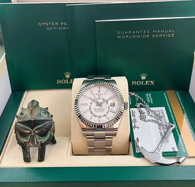 Rolex Watches Submariner Date diver watch product detail image 32