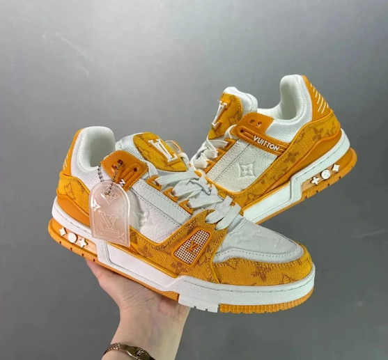 34 white yellow