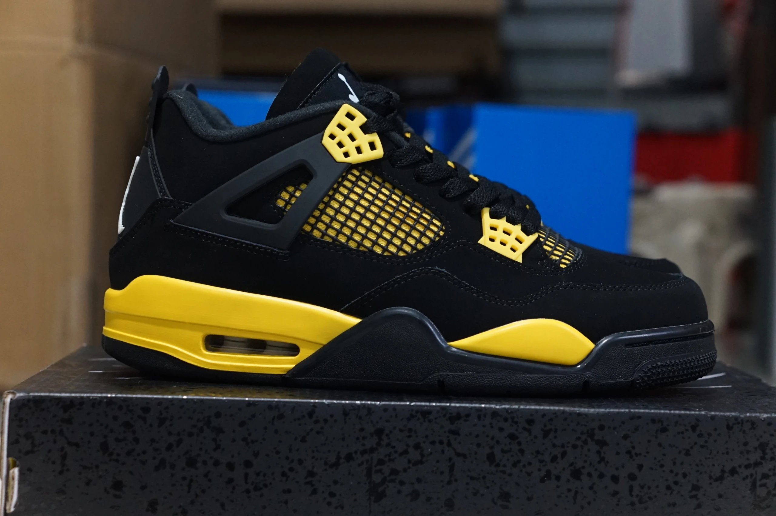 DH6927-017/雷电黄